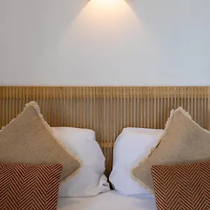 Beachfront Lotja 7 - Grupo Berna Apartment