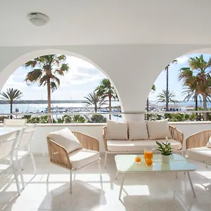 Edificio Puerto Apartment