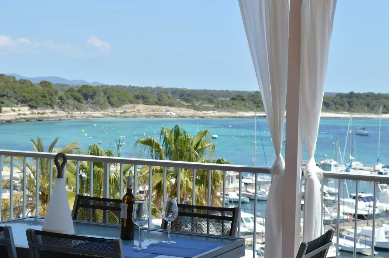 White - Enjoytheseaincolonia We Rent Only From Sat To Sat Apartment Colonia de Sant Jordi